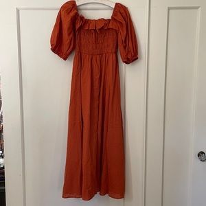 🍊 Comfy Puff Sleeve Dress